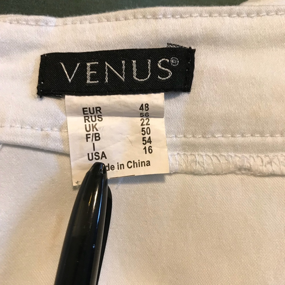 Pants - Picture 4 of 4